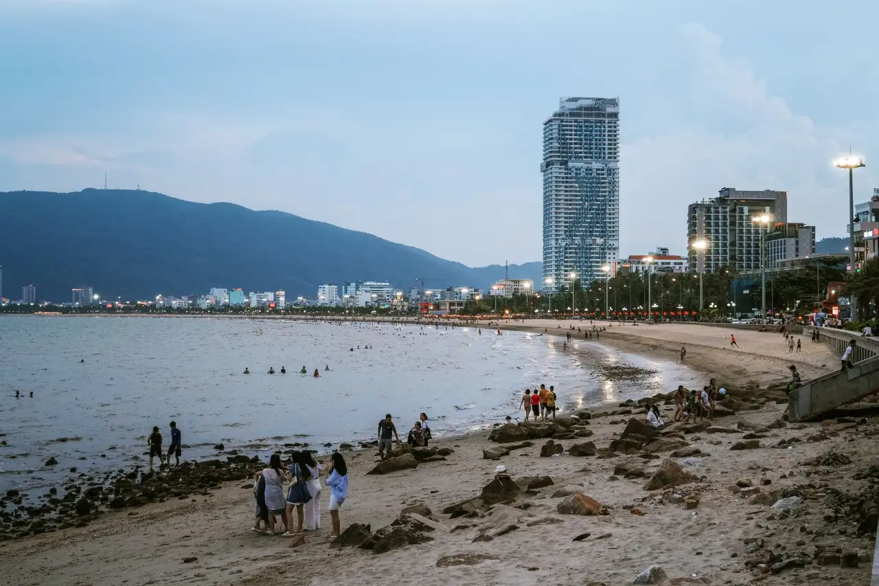 企事业单位食堂托管后厨绩效考核体系的构建与实施要点