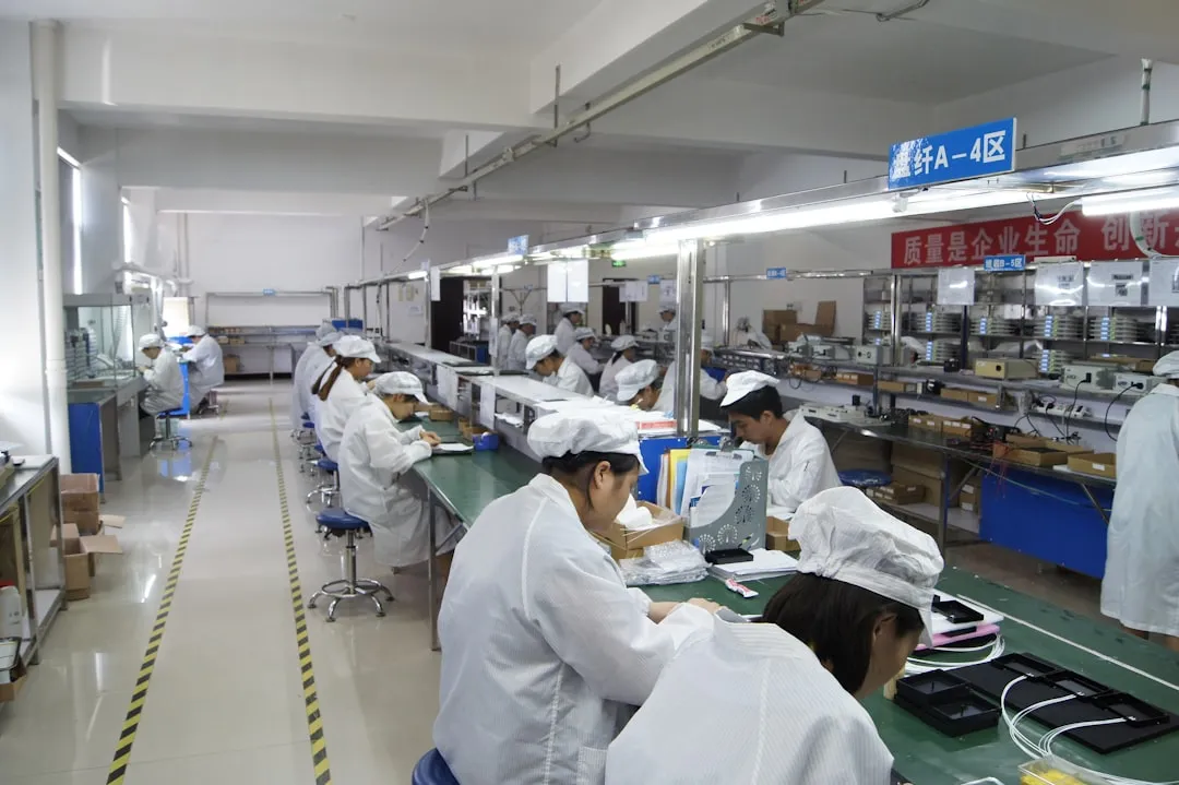 食堂托管与后厨承包服务对比：立分餐饮的绩效管理优势解析